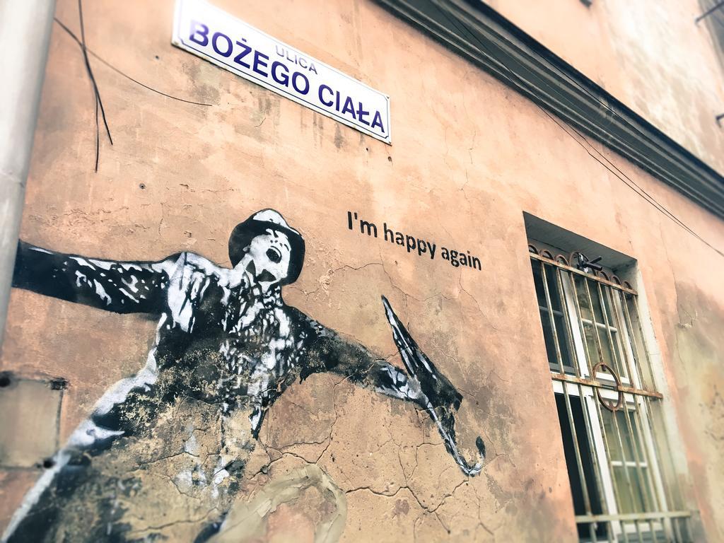Studio Z Ogrodem Przy Starej Zajezdni Cracovia Exterior foto